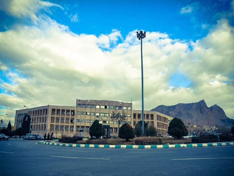 کندو - دانشگاه آزاد اسلامی واحد اصفهان (خوراسگان)